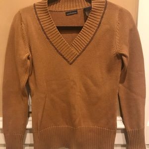 Camel sweater with black stitching